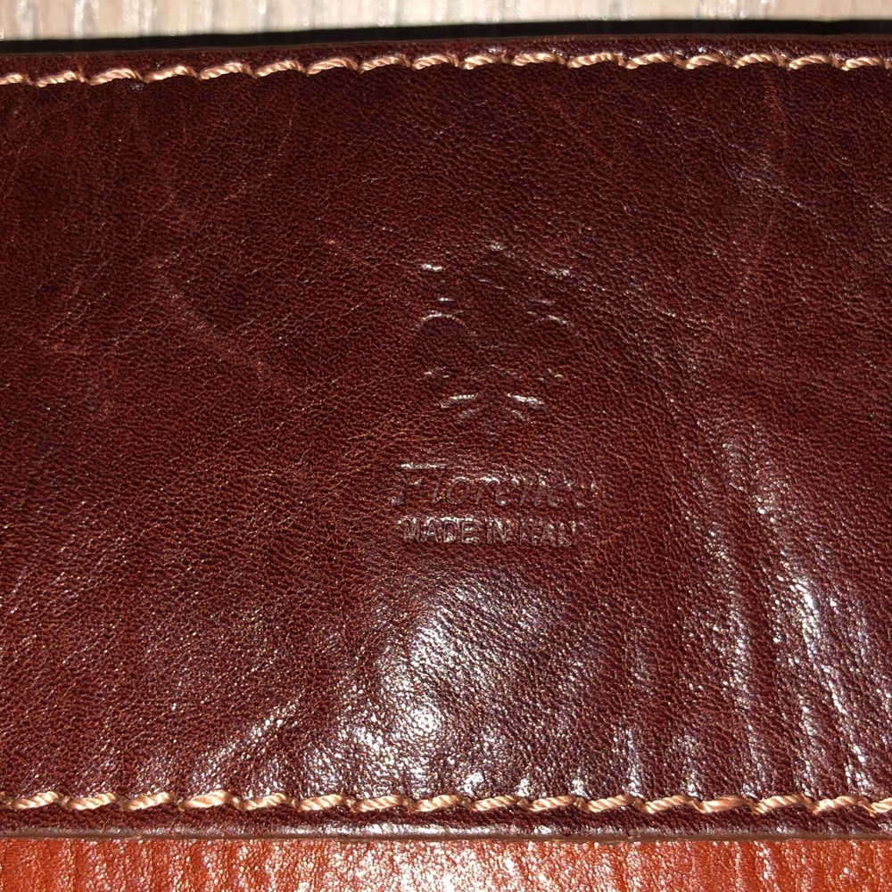 PRICED TO MOVE Florence Italian Leather Two-Tone Brown Tote Bag - Picture 2 of 13